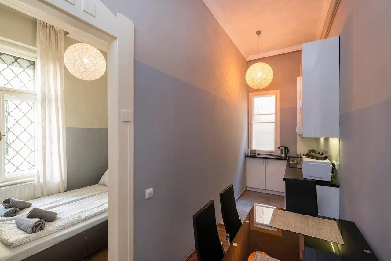 Vaci Street Premier Apartment Budapest Eksteriør bilde